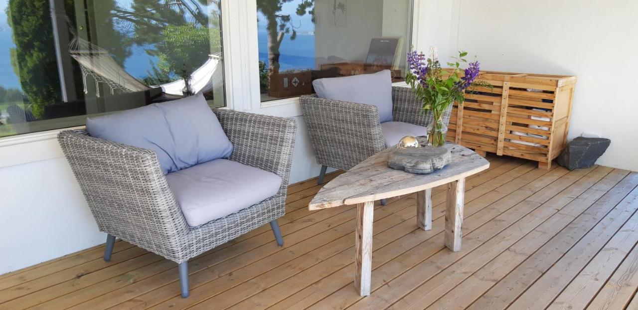 Relaxing Place On Godoya Bagian luar foto